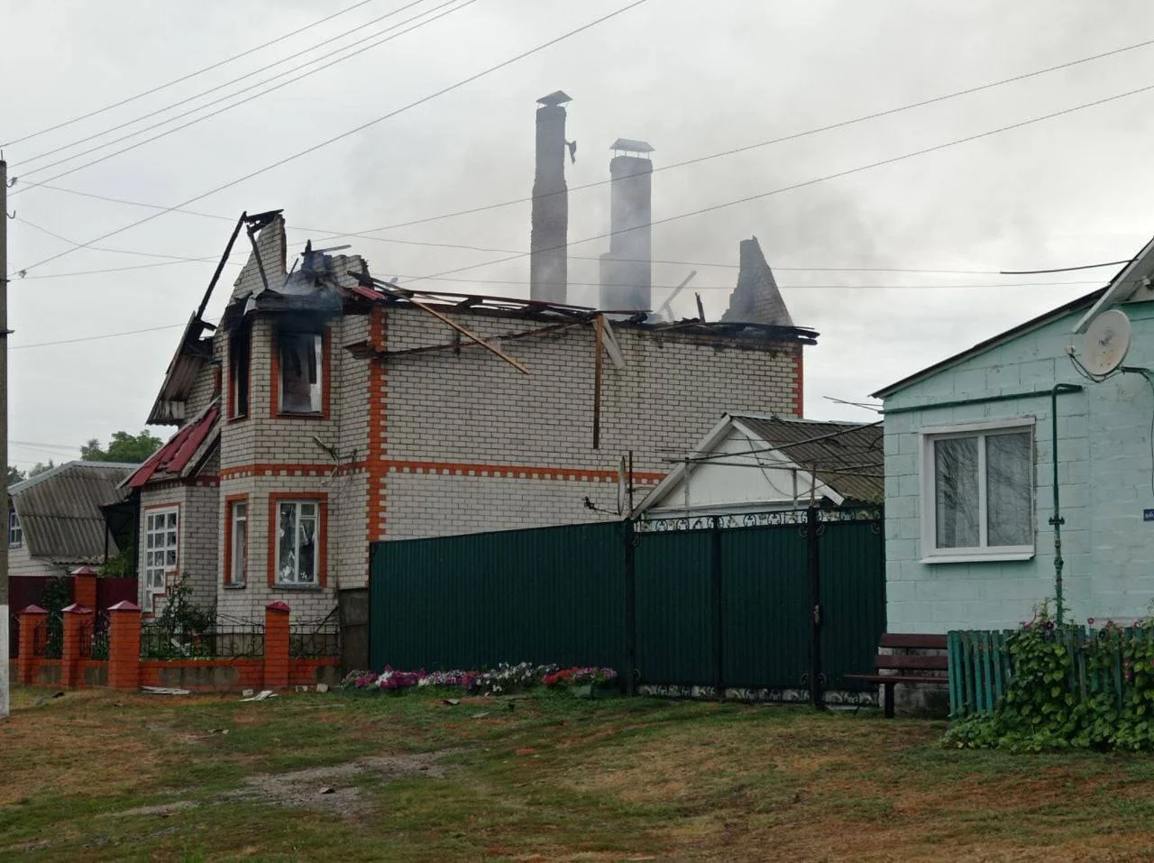 Село Новопетровка Валуйского городского округа и село Ясные Зори Белгородского района подверглись атакам ВСУ.